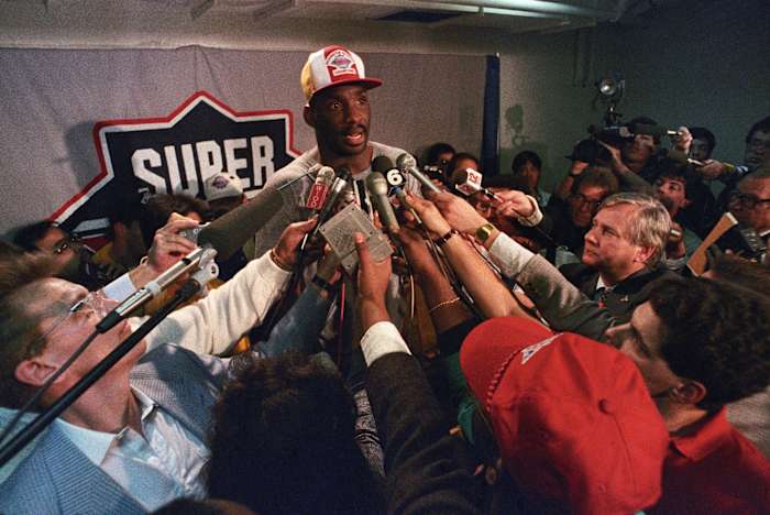 Doug Williams Speaks to Media